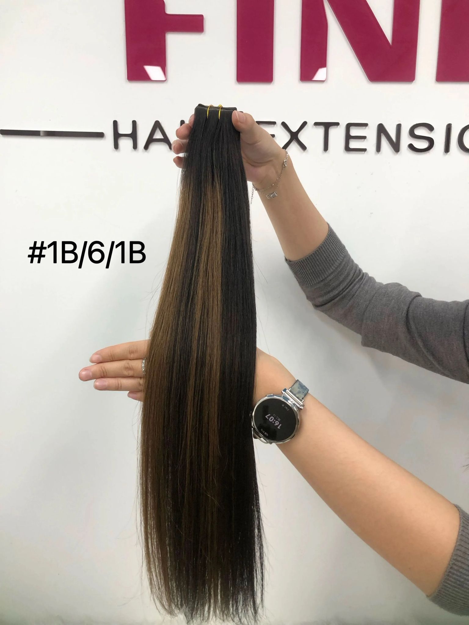 DULGE 22” Premium Russian Remy Invisible Genius Weft 100g